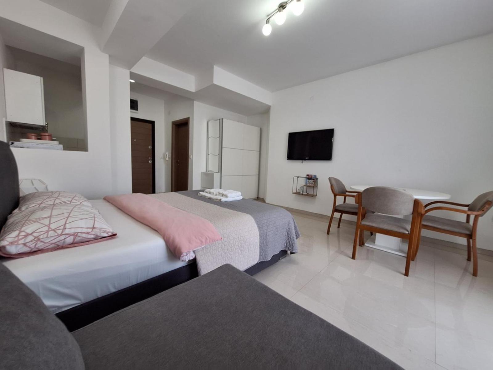 Apartments Lakeside Elesec Ohrid Ngoại thất bức ảnh