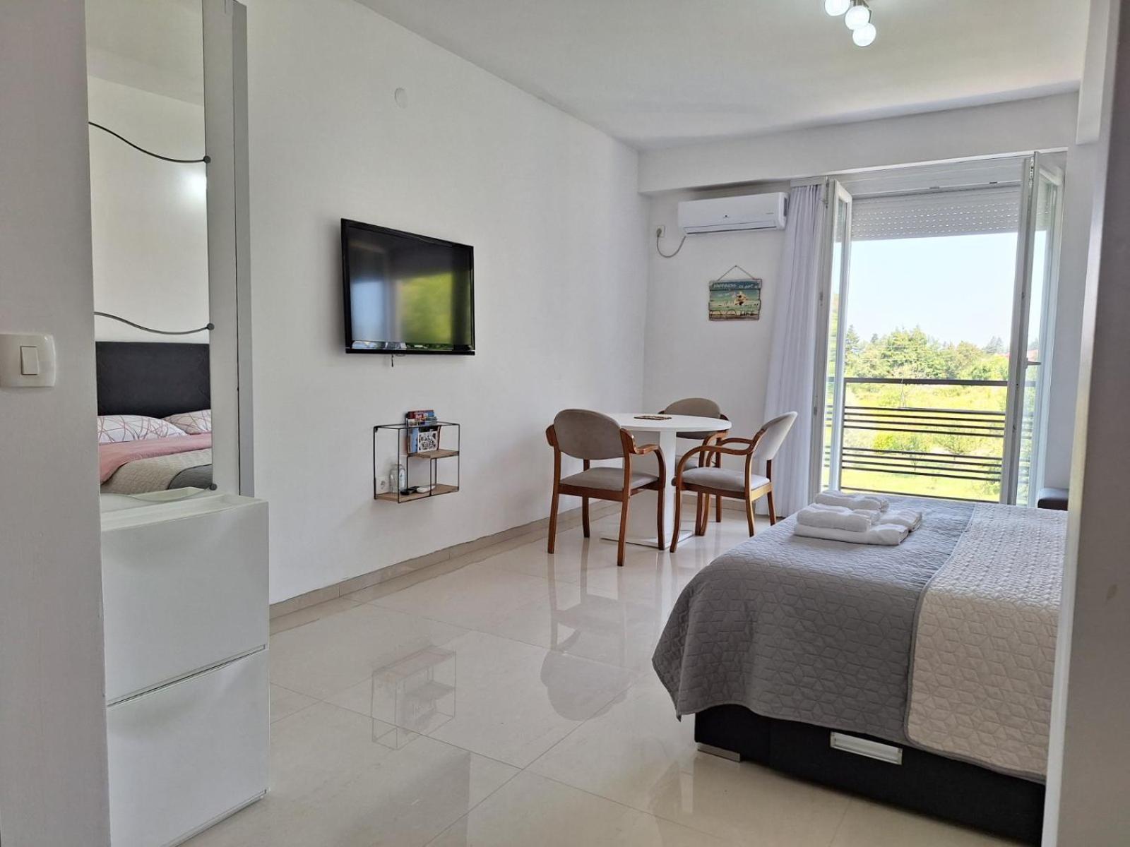 Apartments Lakeside Elesec Ohrid Ngoại thất bức ảnh